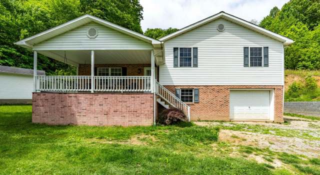 Photo of 402 Crabtree Rd, Roan Mountain, TN 37687