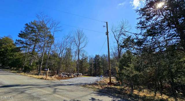 Photo of 400 River Bluff Rd, Fort Blackmore, VA 24250