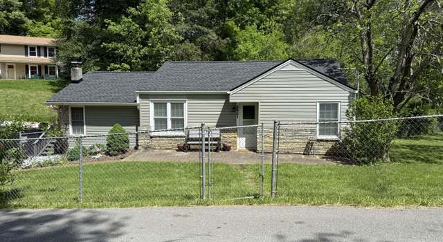Photo of 2621 Old Lewis Rd, Johnson City, TN 37601