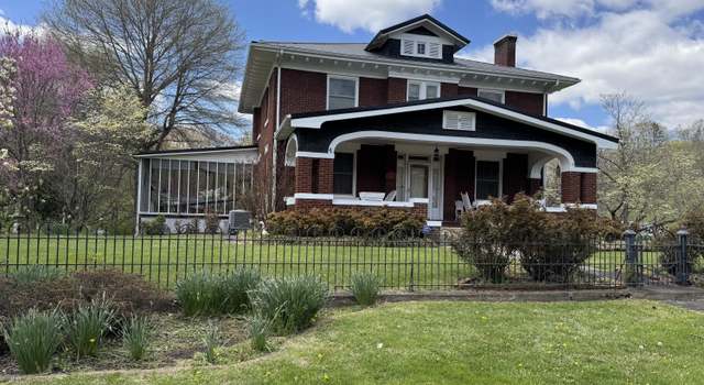 Photo of 2117 Alto St, Big Stone Gap, VA 24219