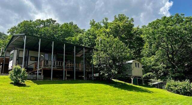 Photo of 662 Tipton Branch Rd, Flag Pond, TN 37657