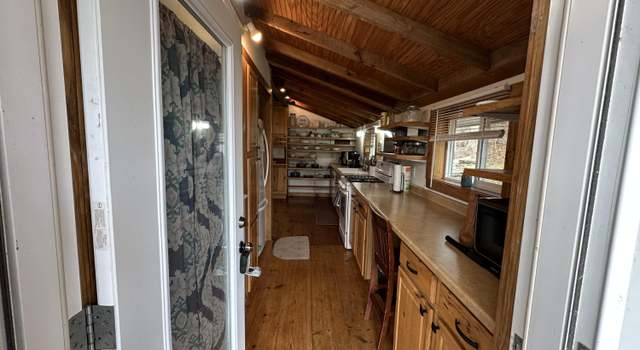 Photo of 949 Browns Chapel Rd, Parrottsville, TN 37843