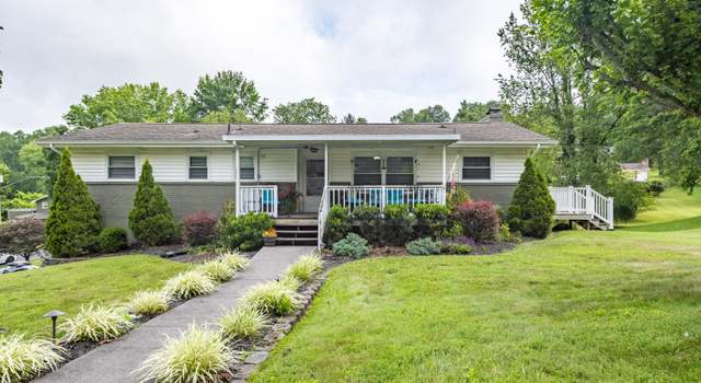 Photo of 549 Garden Ln, Bristol, VA 24201