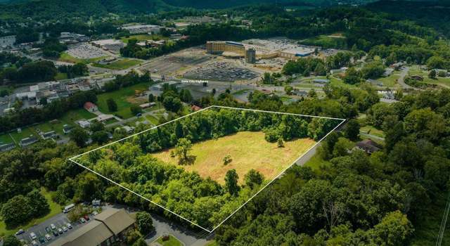Photo of 2524 Skyline Rdg, Bristol, VA 24201