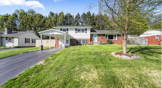 Photo of 610 Pine Hill Rd, Elizabethton, TN 37643