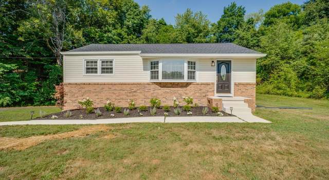 Photo of 3300 Ketron Dr, Kingsport, TN 37660