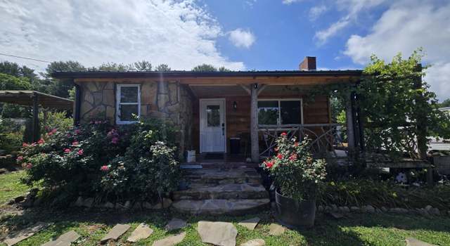 Photo of 373 Cedar Grove Rd, Johnson City, TN 37601