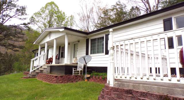 Photo of 3500 Glen Echo Dr, Big Stone Gap, VA 24219