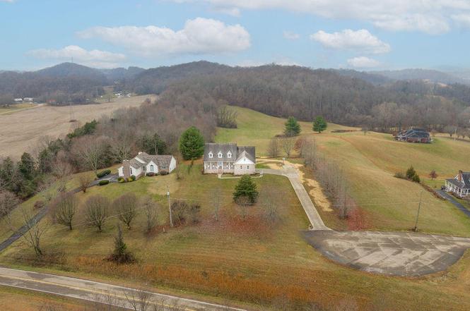 216 Christopher Ct Blountville TN 37617 Redfin 216 Christopher Ct Blountville TN 37617 Redfin