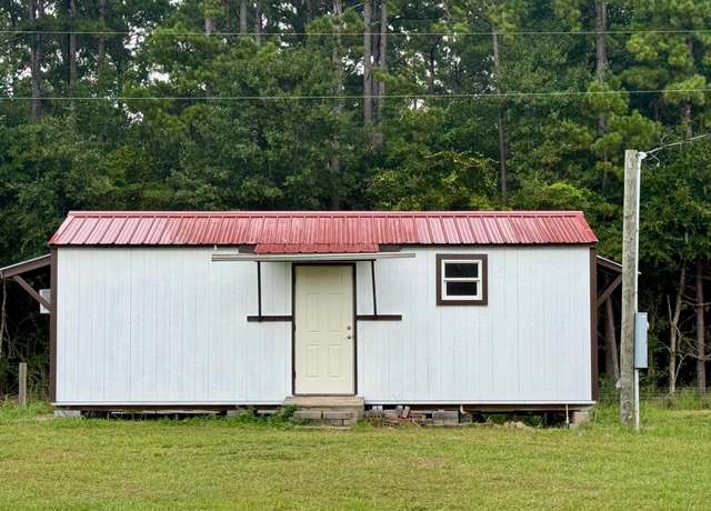 Property at 20531 Harbuck Bradley Rd, Florala, AL 36442, 1 bath