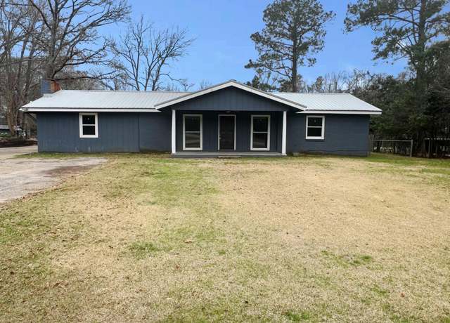 Property at 3789 Mobile Rd, Greenville, AL 36037, 4 beds, 1.5 baths