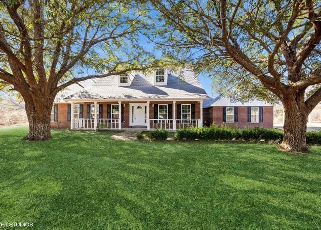 Property at 191 Mcmurphy Ln, Flomaton, AL 36441, 4 beds, 3.5 baths