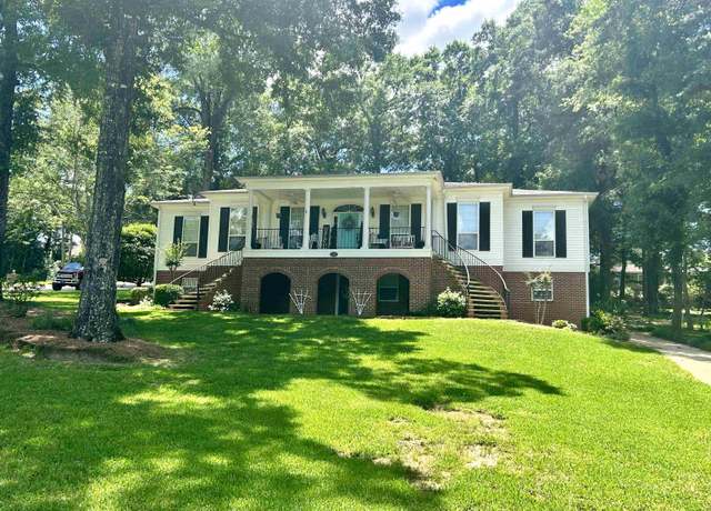 Property at 1701 Rosewood Ln, Andalusia, AL 36421, 4 beds, 3 baths