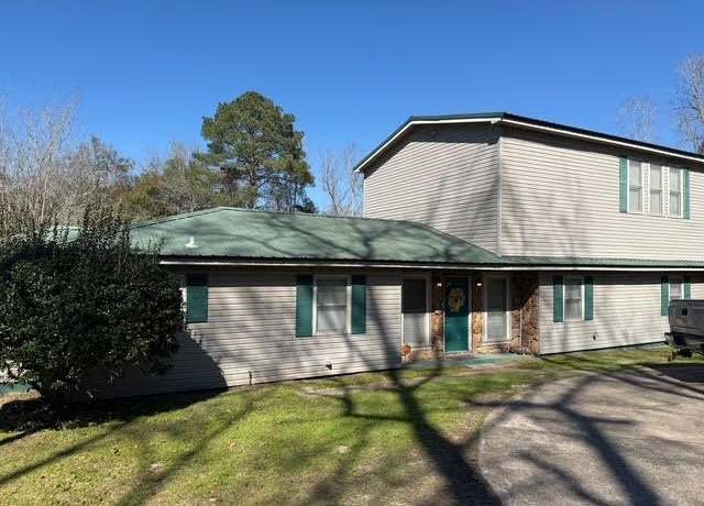 Property at 1006 Edwin Ave, Opp, AL 36467, 4 beds, 3 baths