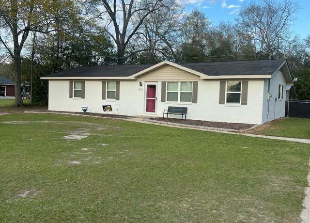 Property at 402 North Jackson St, Opp, AL 36467, 3 beds, 1 bath