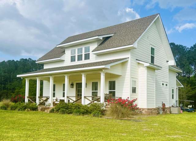 Property at 21062 County Road 101, Andalusia, AL 36420, 4 beds, 2 baths