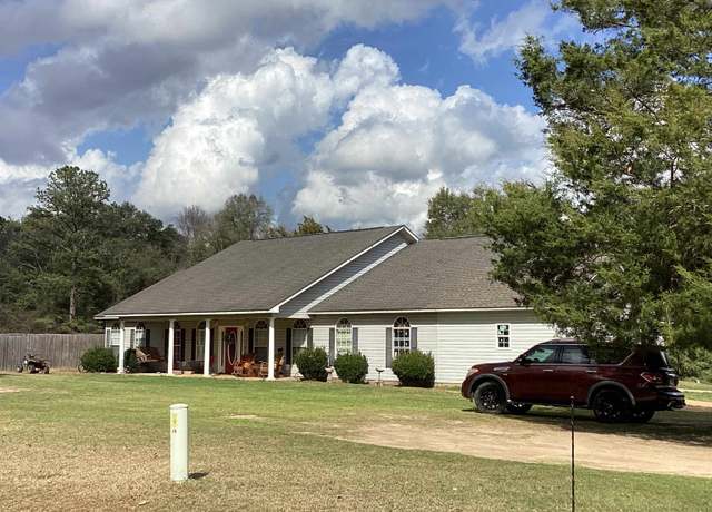 Property at 24380 Bethleham Rd, Red Level, AL 36474, 7 beds, 2 baths