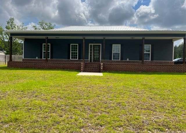 Property at 28612 Stillmon Rd, Andalusia, AL 36421, 3 beds, 2.5 baths