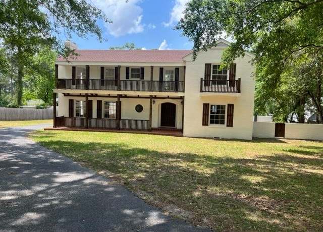 Property at 1207 Prestwood Bridge Rd, Andalusia, AL 36420, 3 beds, 3 baths