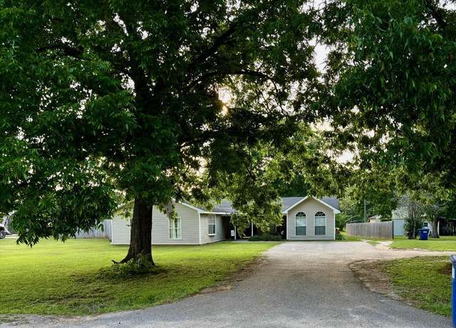 Property at 29127 Straughn School Rd, Andalusia, AL 36421, 4 beds, 2 baths