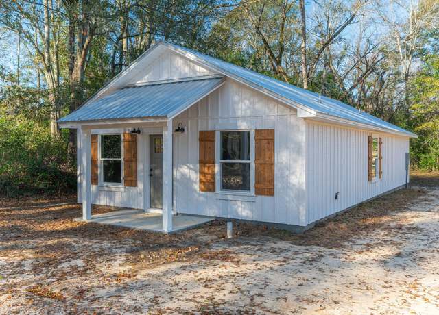 Property at 651 6th St, Florala, AL 36442, 3 beds, 2 baths