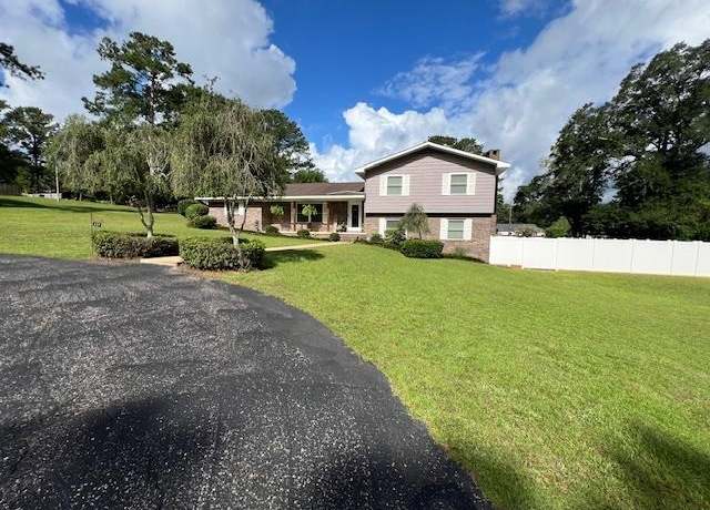 Property at 117 Golf Cir, Opp, AL 36467, 4 beds, 3 baths