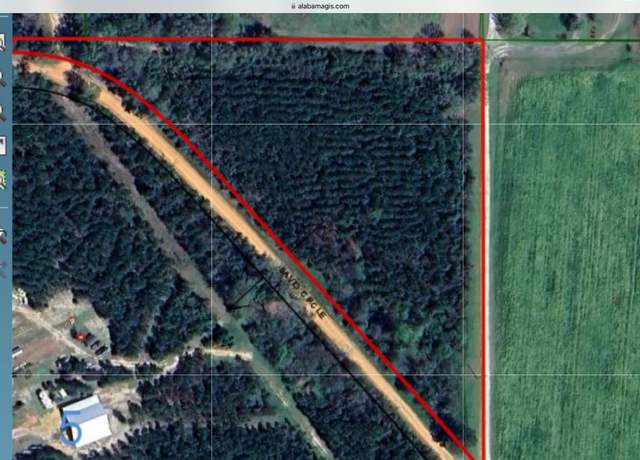 Property at 06 Davis Cir, Wing, AL 36483