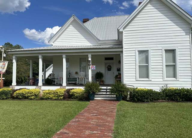 Property at 501 Stanley Ave, Andalusia, AL 36420, 3 beds, 3 baths