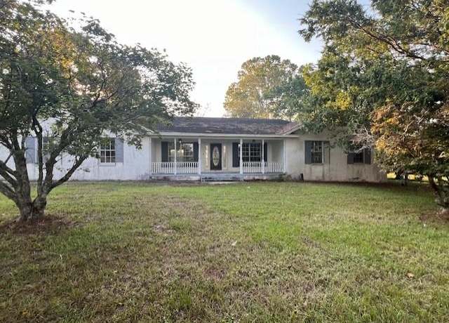 Property at 14339 Hog Foot Rd, Andalusia, AL 36420, 4 beds, 2.5 baths
