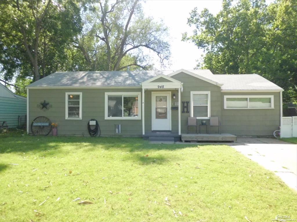 948 Lewis Ave Salina KS 67401 MLS 18374 Redfin