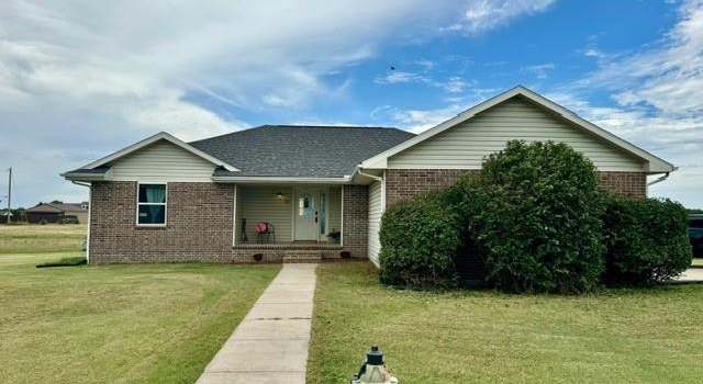 Photo of 106 Rodeo Ct, Marquette, KS 67464