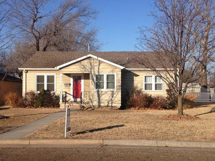 2117 Monroe St Great Bend KS 67530 MLS 68835 Redfin