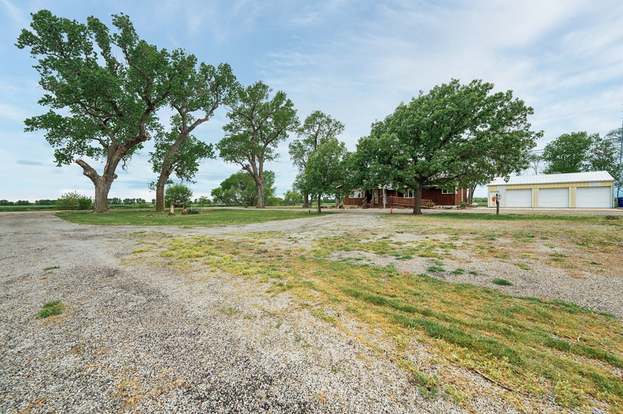 1840 W Pleasant Hill Rd, Salina, KS 67401 | MLS# 210137 | Redfin