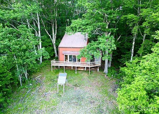 Property at W4799 Rocky Dr, Pembine, WI 54156, 1 bed, 1 bath