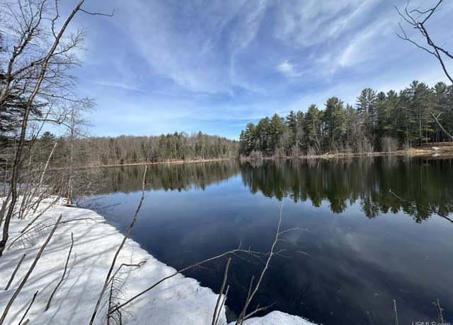 Property at N4358 W Sister Rd, Wetmore, MI 49895