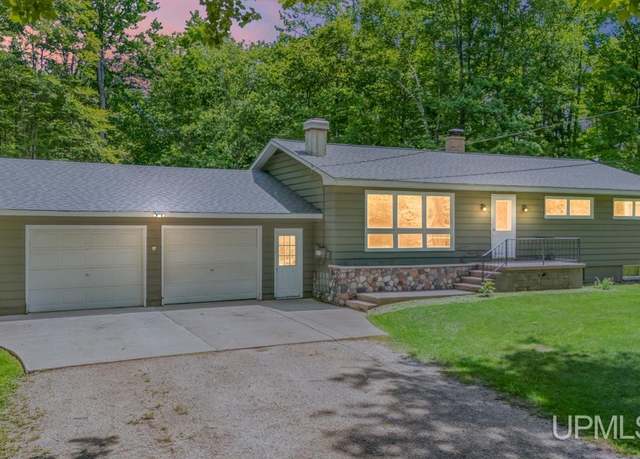 Property at 5006 L.75 Ln, Escanaba, MI 49829, 3 beds, 1 bath