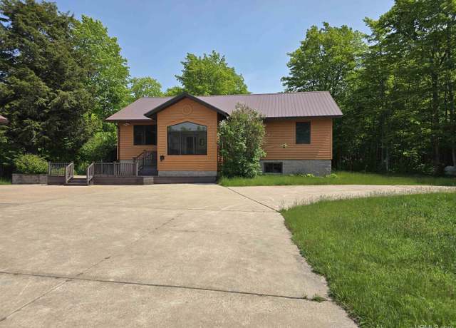 Property at 56466 Bear Rd, Hancock, MI 49930, 3 beds, 2 baths