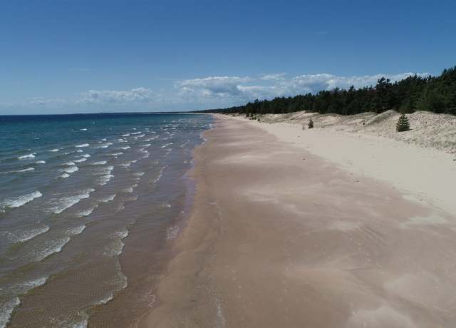 Property at 38A 1422ff Top O' The Rd, Gulliver, MI 49840