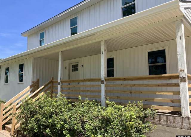 Property at 356 Pond Rd, Wanchese, NC 27981, 4 beds, 2.5 baths