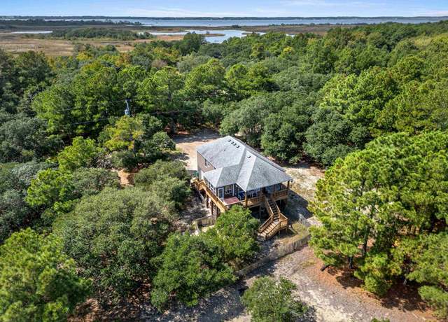 Property at 2013 Sea Gull Rd Lot 77, Corolla, NC 27927, 3 beds, 2 baths