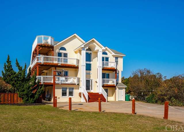 Property at 1006 Whalehead Dr Lot 40, Corolla, NC 27927, 9 beds, 7.5 baths