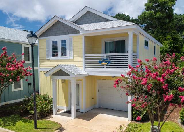 Property at 1325 Devonshire Rd Unit 32, Kill Devil Hills, NC 27948, 3 beds, 2.5 baths