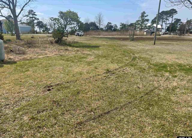 Property at 210 Bayview Dr, Stumpy Point, NC 27978