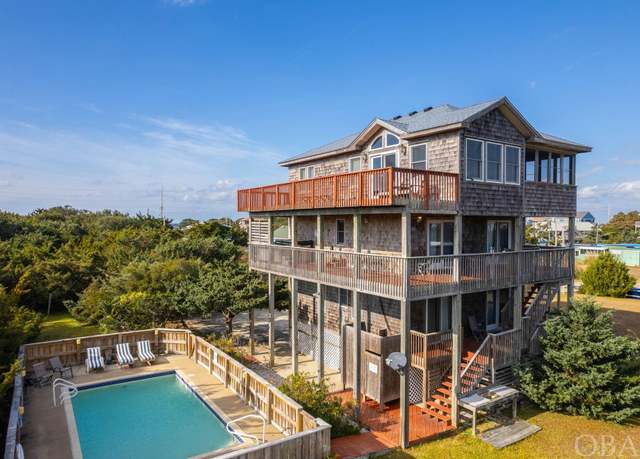 Property at 27218 Blue Whale Ln, Salvo, NC 27972, 6 beds, 5.5 baths