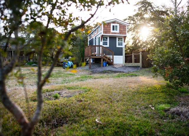 Property at 310 Back Rd Lot 2, Ocracoke, NC 27960, 1 bed, 1 bath