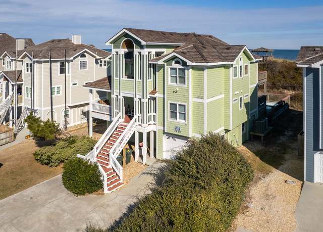 Property at 4939 S Virginia Dare Trl Lot 4, Nags Head, NC 27959, 8 beds, 6.5 baths