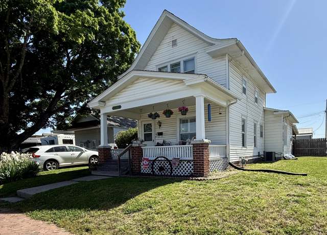 Property at 356 S Jefferson Ave, Marshall, MO 65340, 4 beds, 2 baths