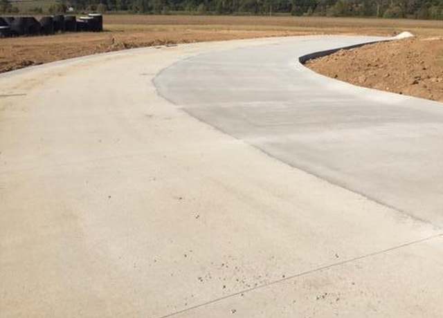 Property at Klinton Drive (village South) #253, Boonville, MO 65233