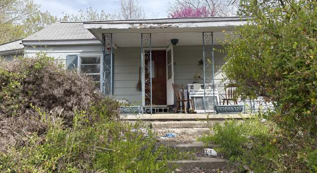 Photo of 310 Main St, Waverly, MO 64096
