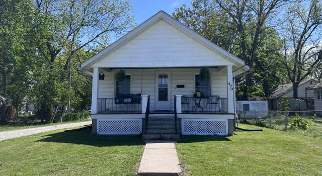 Photo of 470 W Thomas St, Marshall, MO 65340